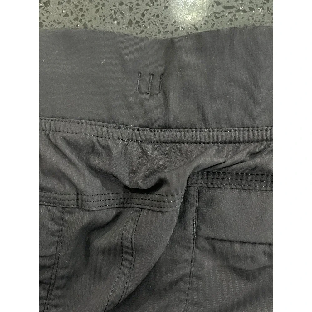 Lululemon Mens Black Textured Athletic Cargo Pants Size L